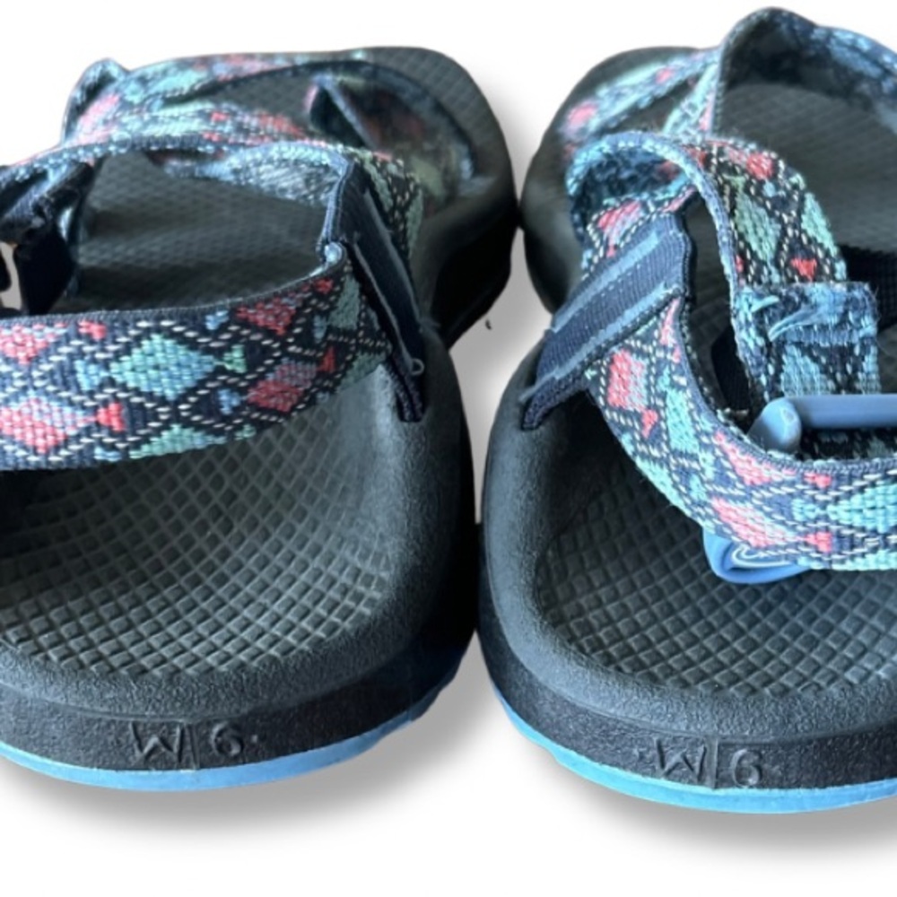 Chaco Z/Cloud Sandals Women’s Size 6 Teal Geometric Strap Comfort Hiking Sandals - Picture 7 of 7